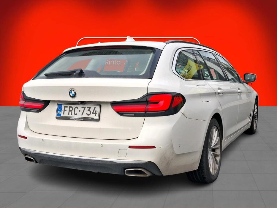 BMW 520 2021