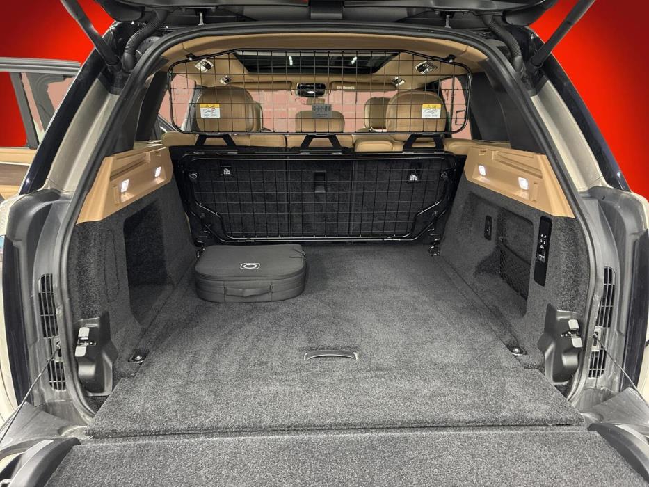 LAND ROVER Range Rover 2023