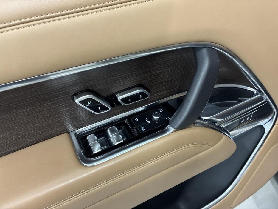 LAND ROVER Range Rover 2023