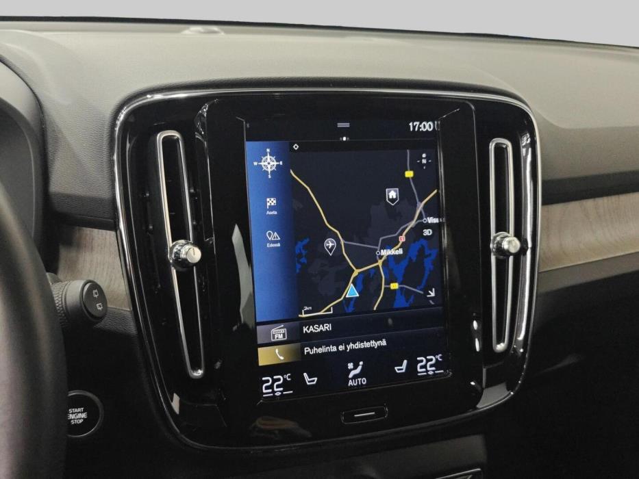 VOLVO XC40 2020