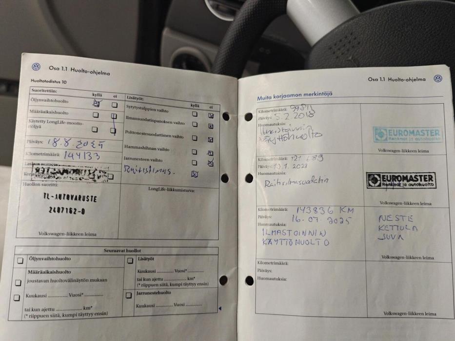 VOLKSWAGEN New Beetle 2007