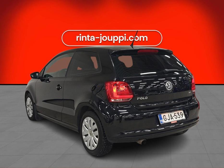 VOLKSWAGEN Polo 2010