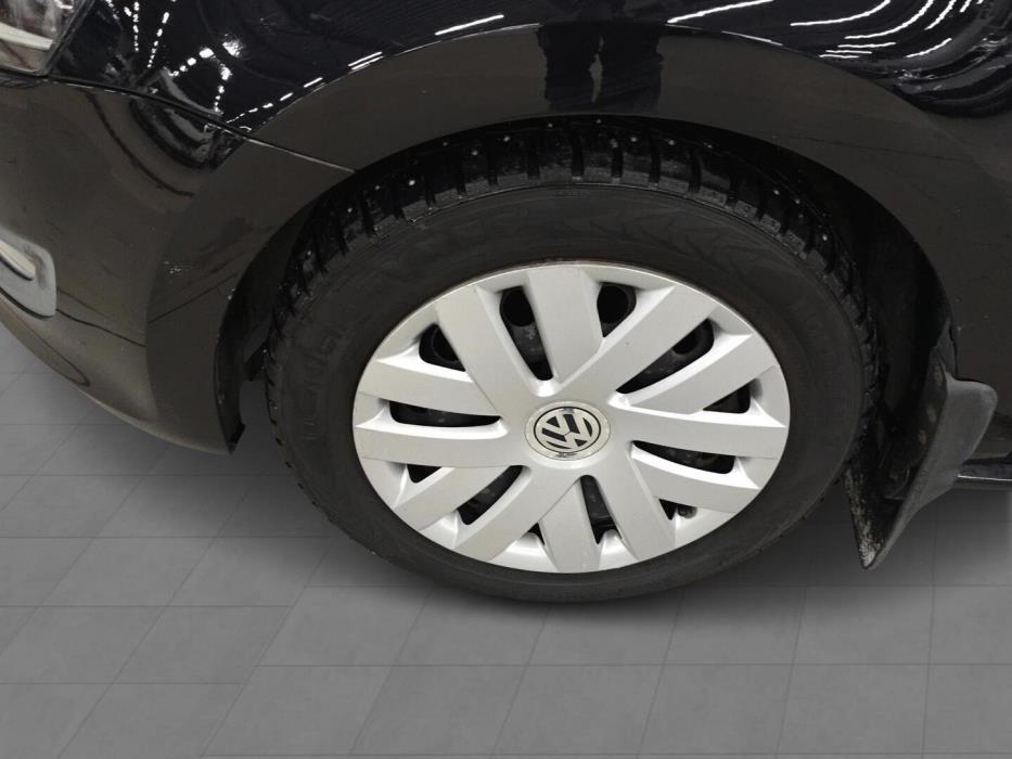 VOLKSWAGEN Polo 2010