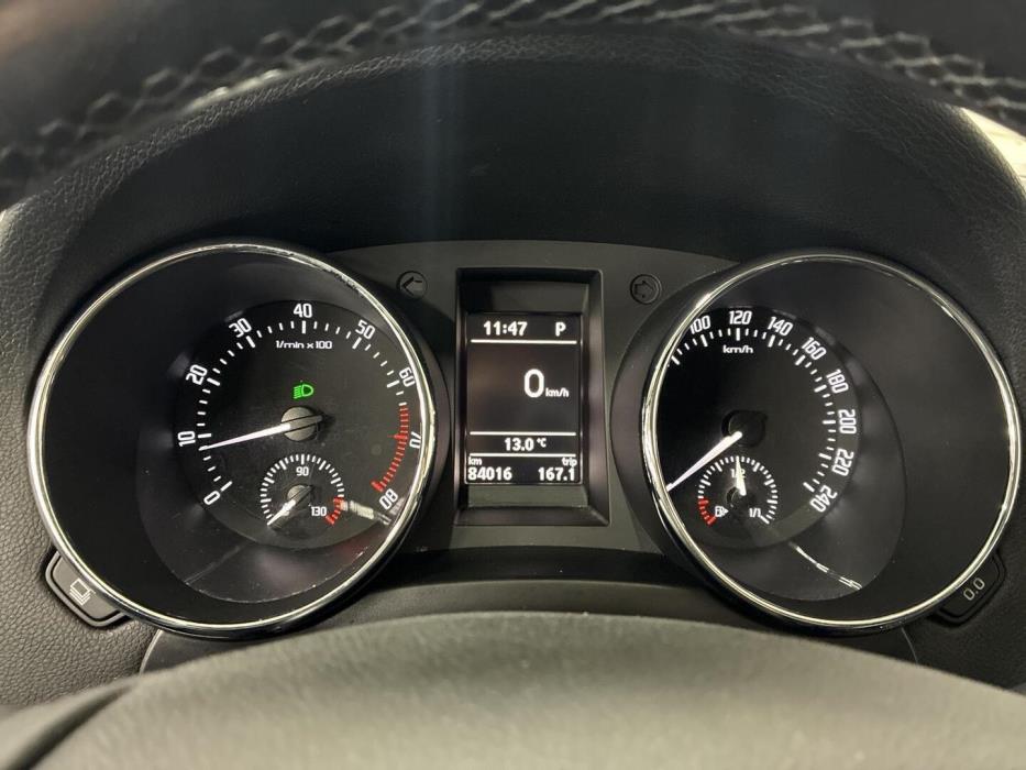 SKODA Yeti 2011