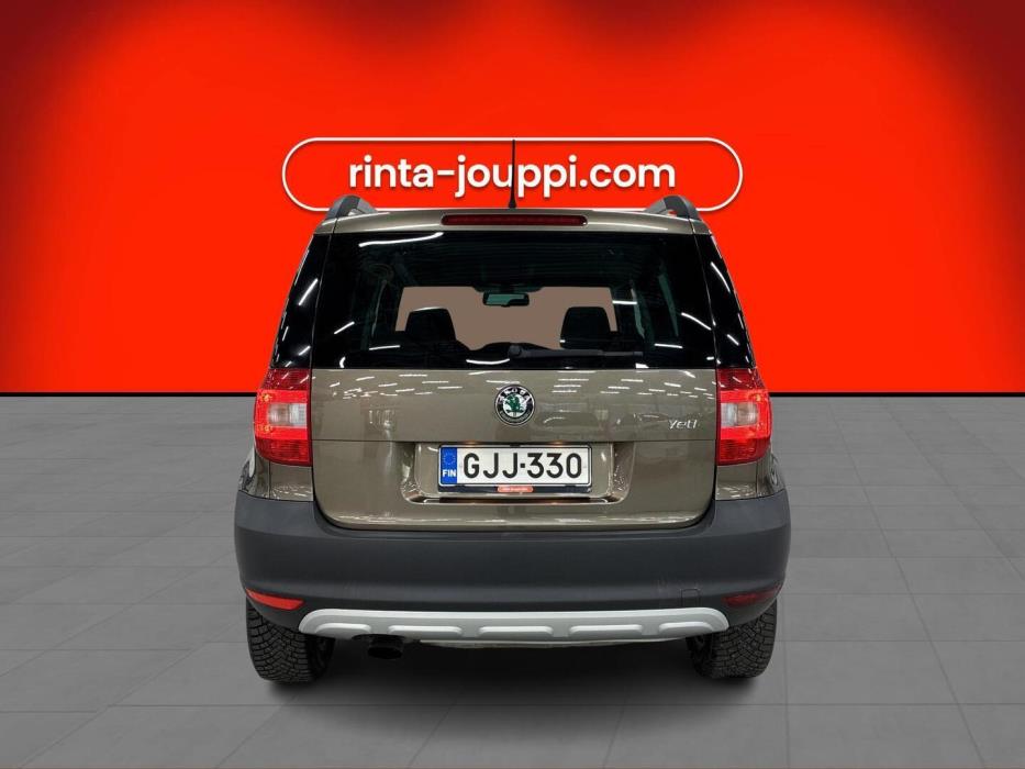 SKODA Yeti 2011