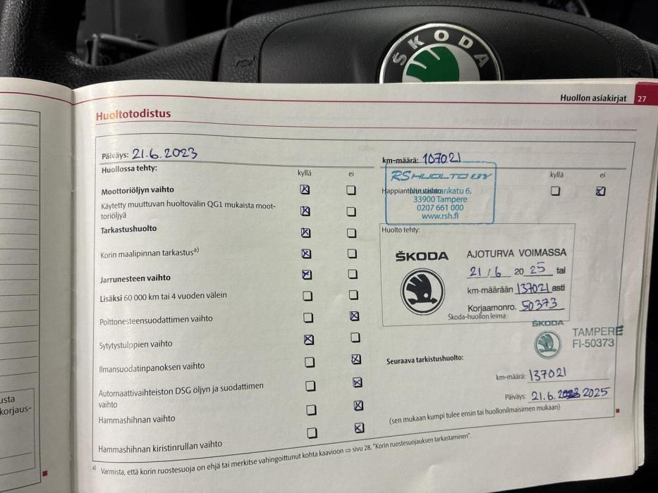 SKODA Octavia 2011