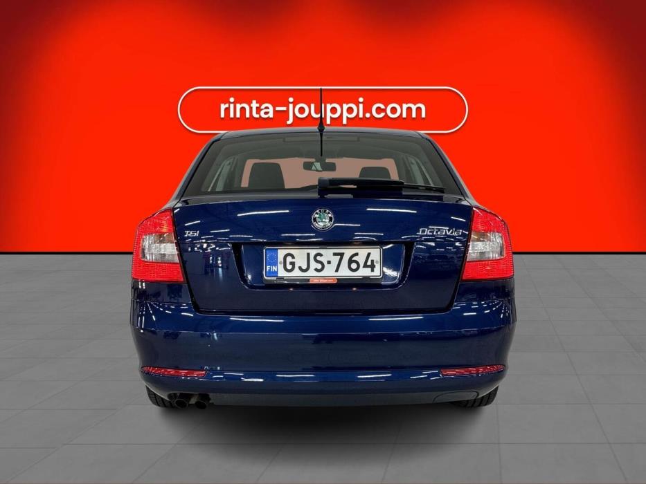 SKODA Octavia 2011