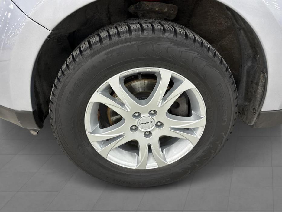 SUBARU Forester 2012