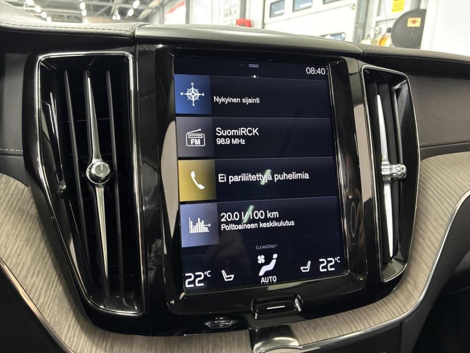 VOLVO XC60 2019