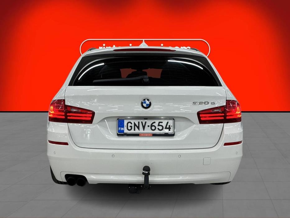 BMW 520 2014