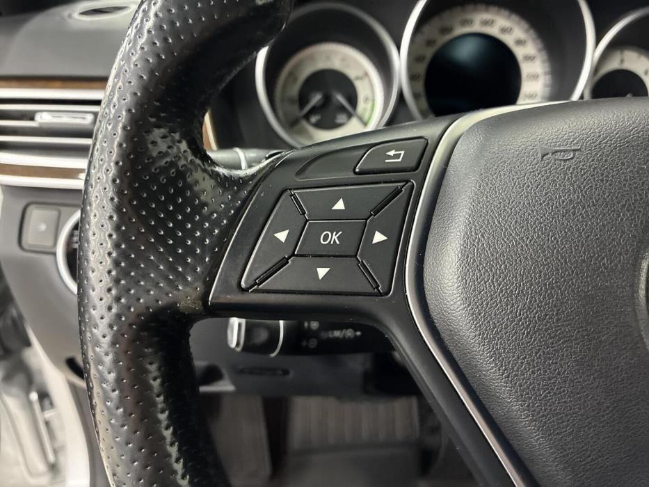 MERCEDES-BENZ E 2015