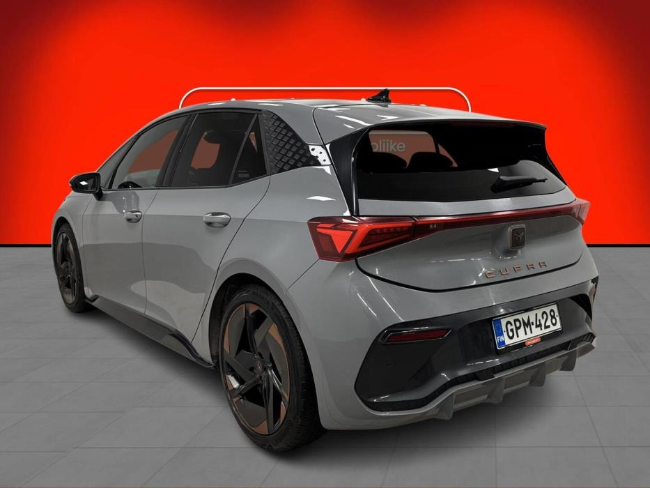 CUPRA Born 2022