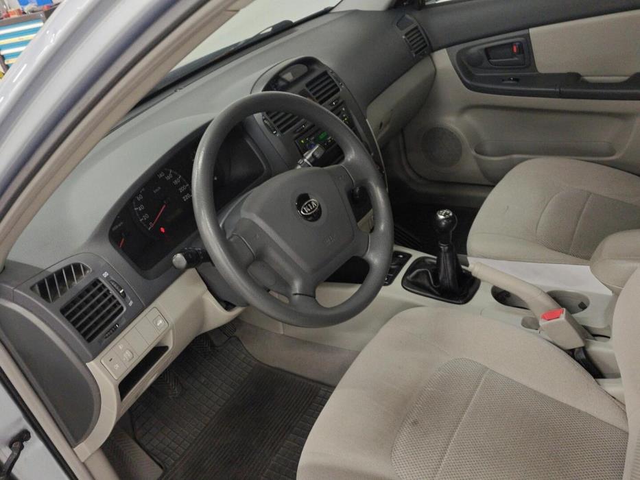 KIA Cerato 2006