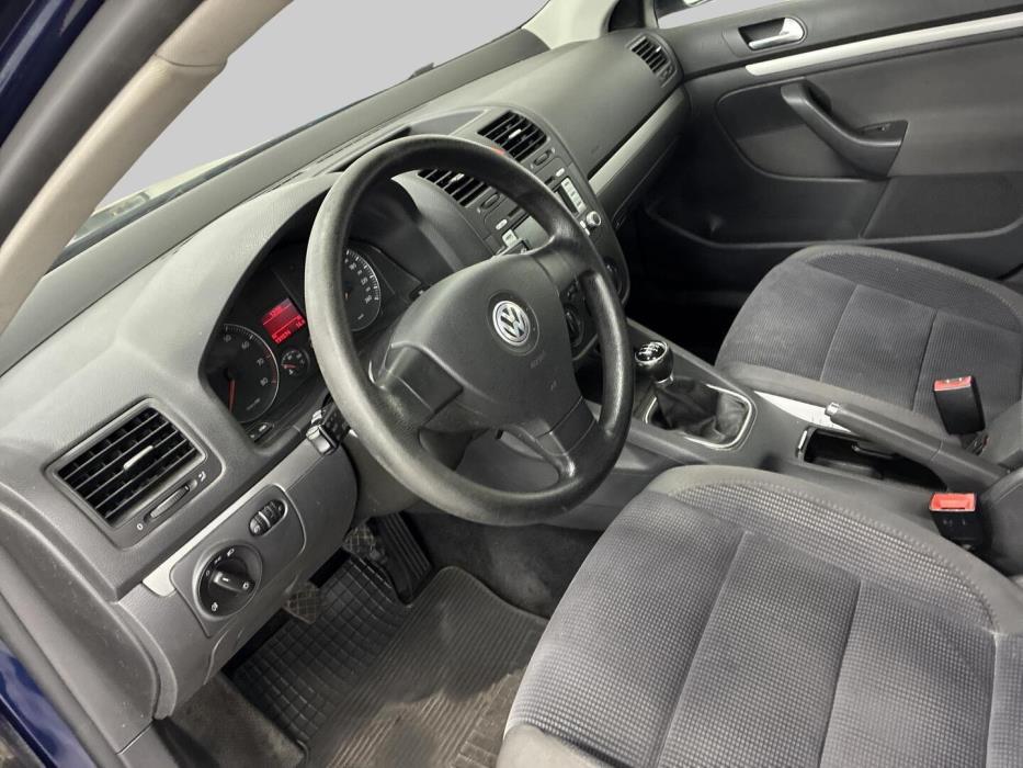 VOLKSWAGEN Jetta 2006