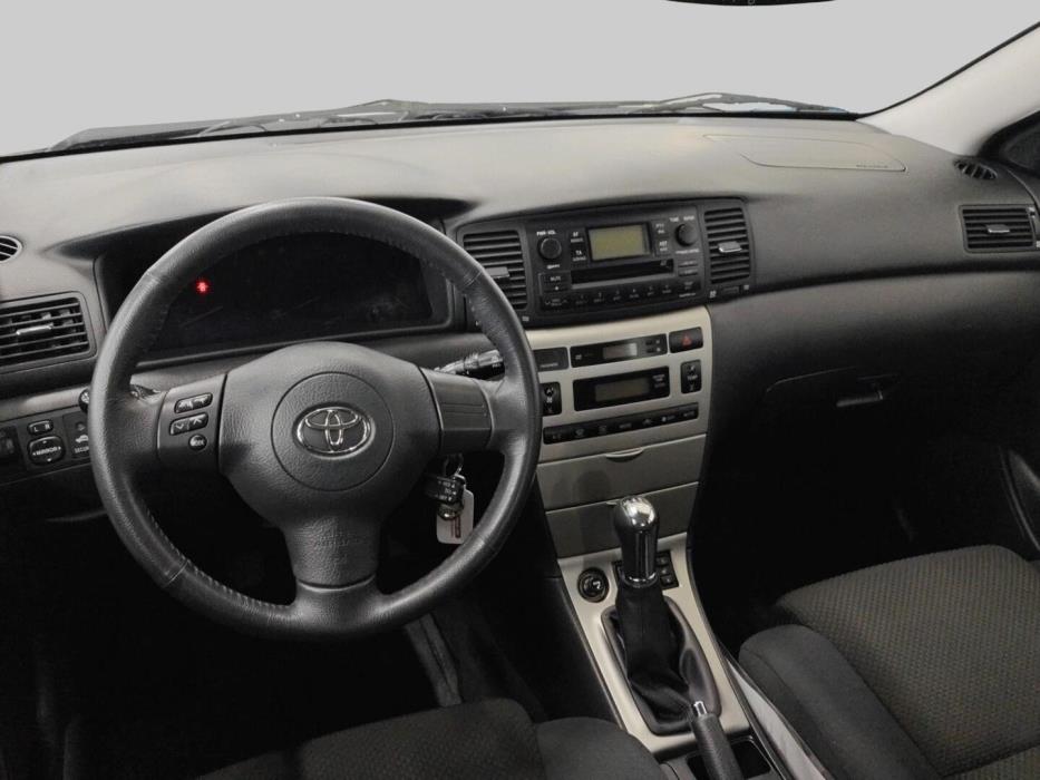 TOYOTA Corolla 2006