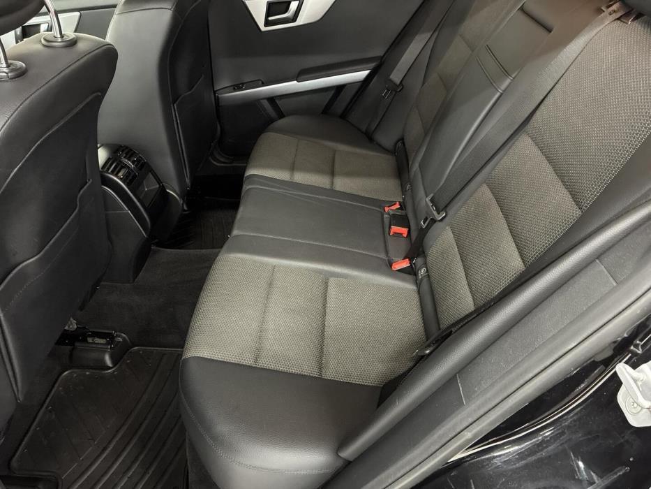 MERCEDES-BENZ GLK 2011