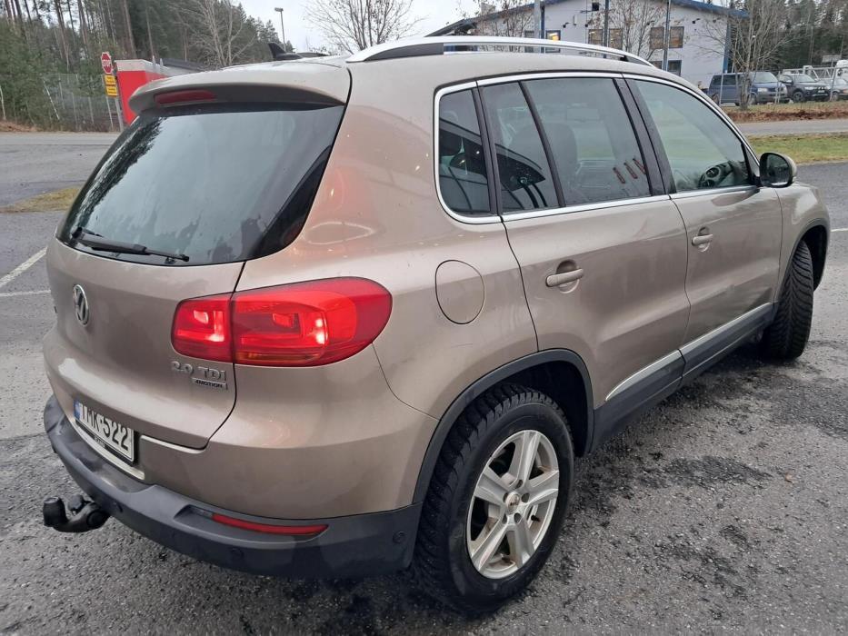 VOLKSWAGEN Tiguan 2014