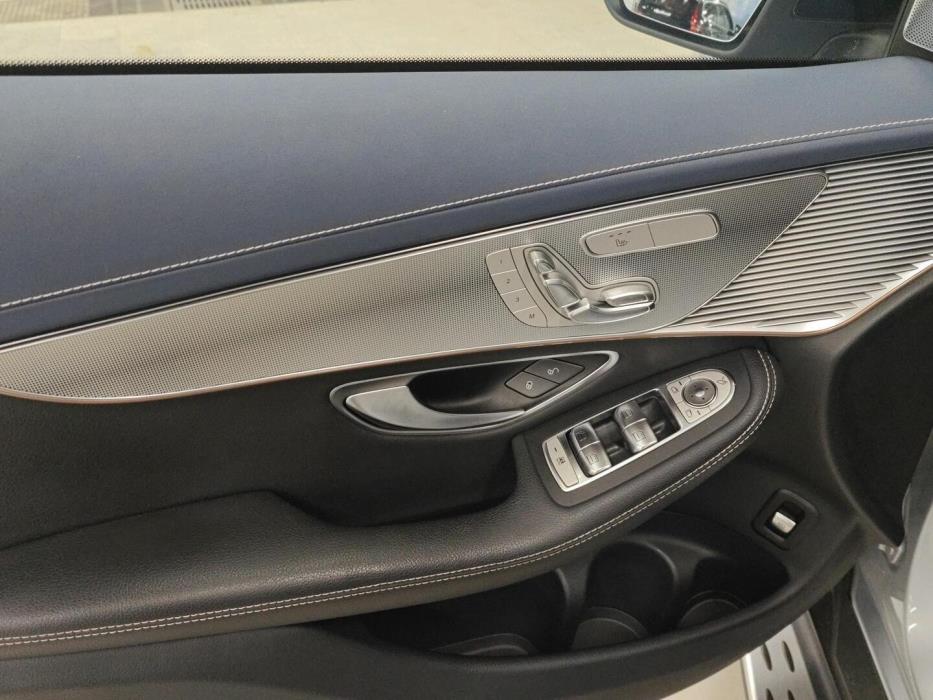 MERCEDES-BENZ EQC 2020