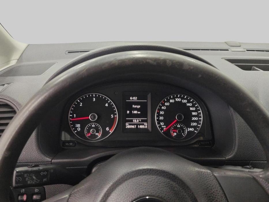 VOLKSWAGEN Caddy 2012