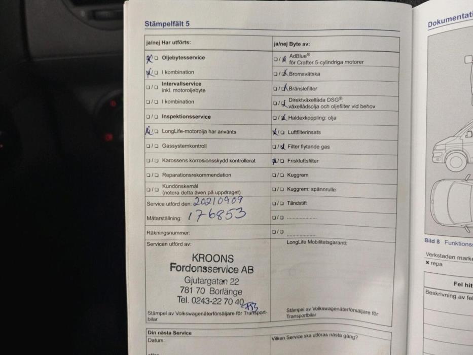 VOLKSWAGEN Caddy 2012