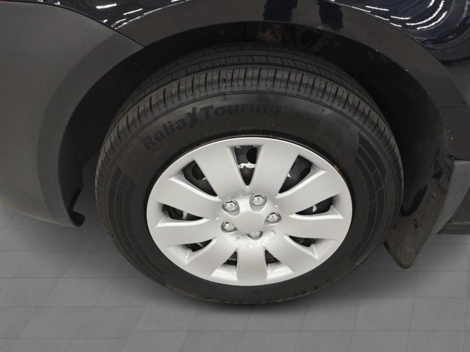 VOLKSWAGEN Caddy 2012