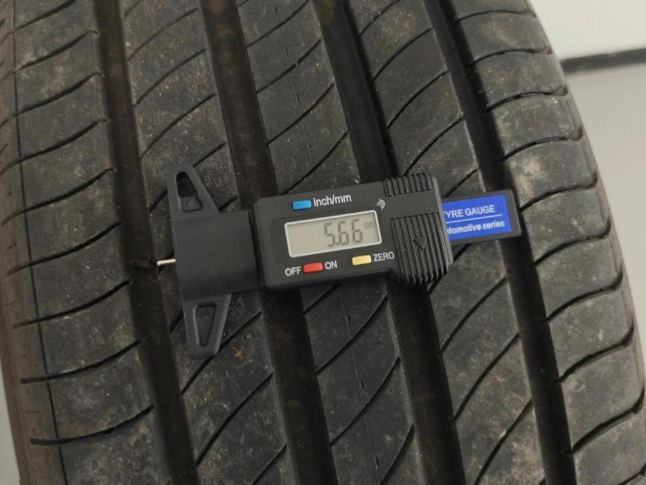 MERCEDES-BENZ EQB 2024