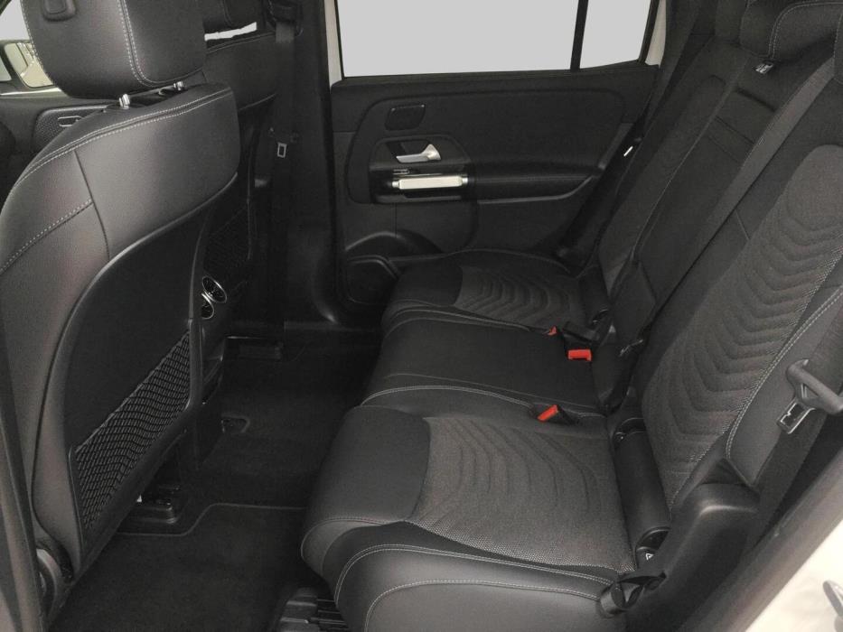 MERCEDES-BENZ EQB 2024