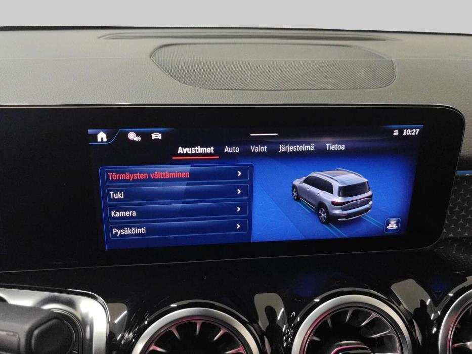 MERCEDES-BENZ EQB 2024