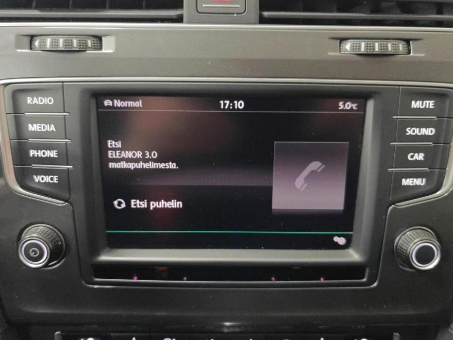 VOLKSWAGEN Golf 2016