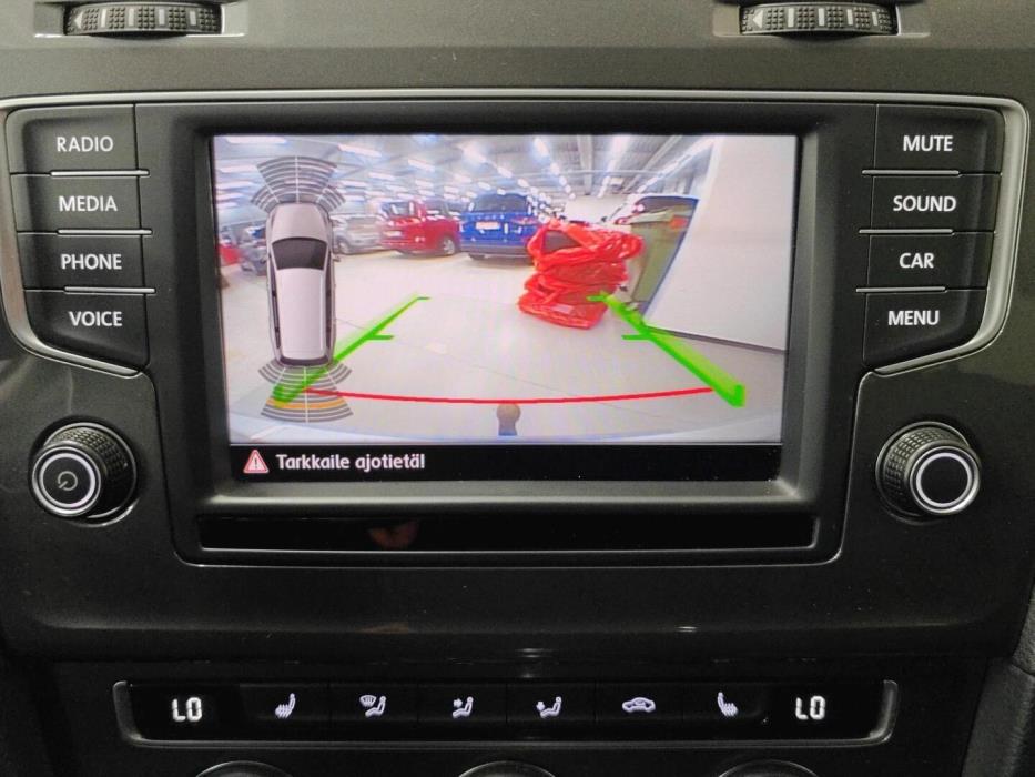 VOLKSWAGEN Golf 2016