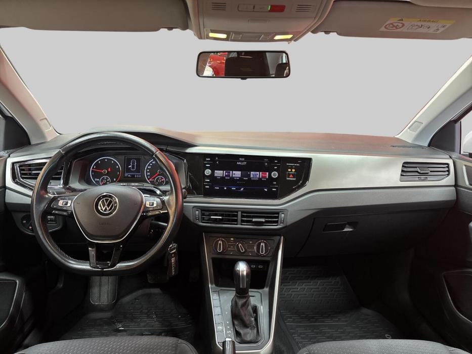 VOLKSWAGEN Polo 2021