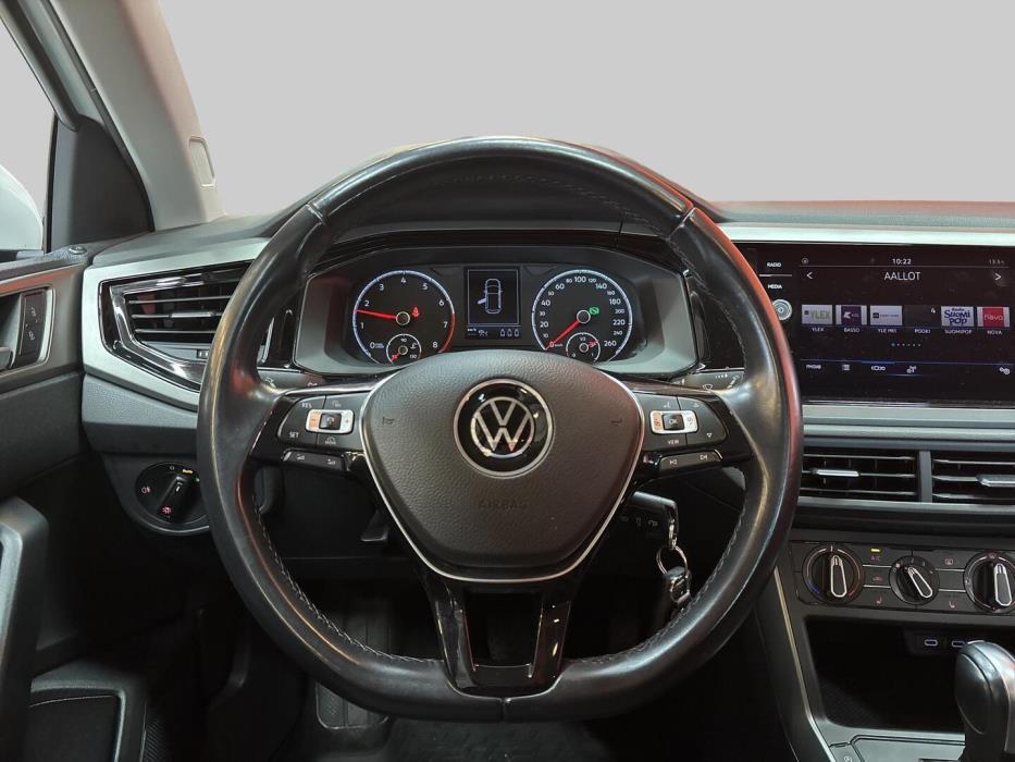 VOLKSWAGEN Polo 2021