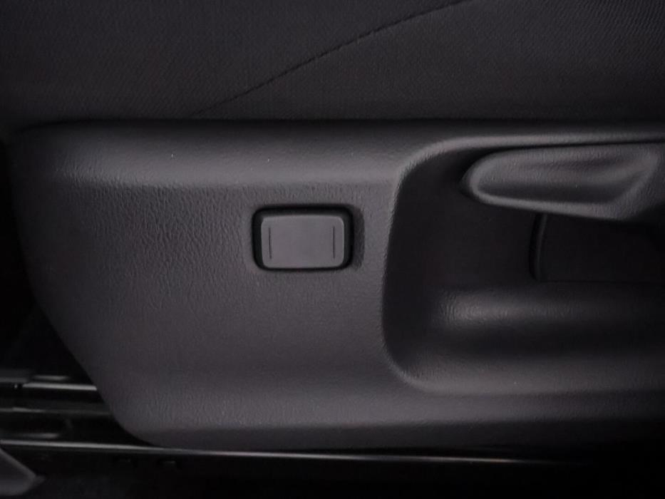 TOYOTA COROLLA CROSS 2025