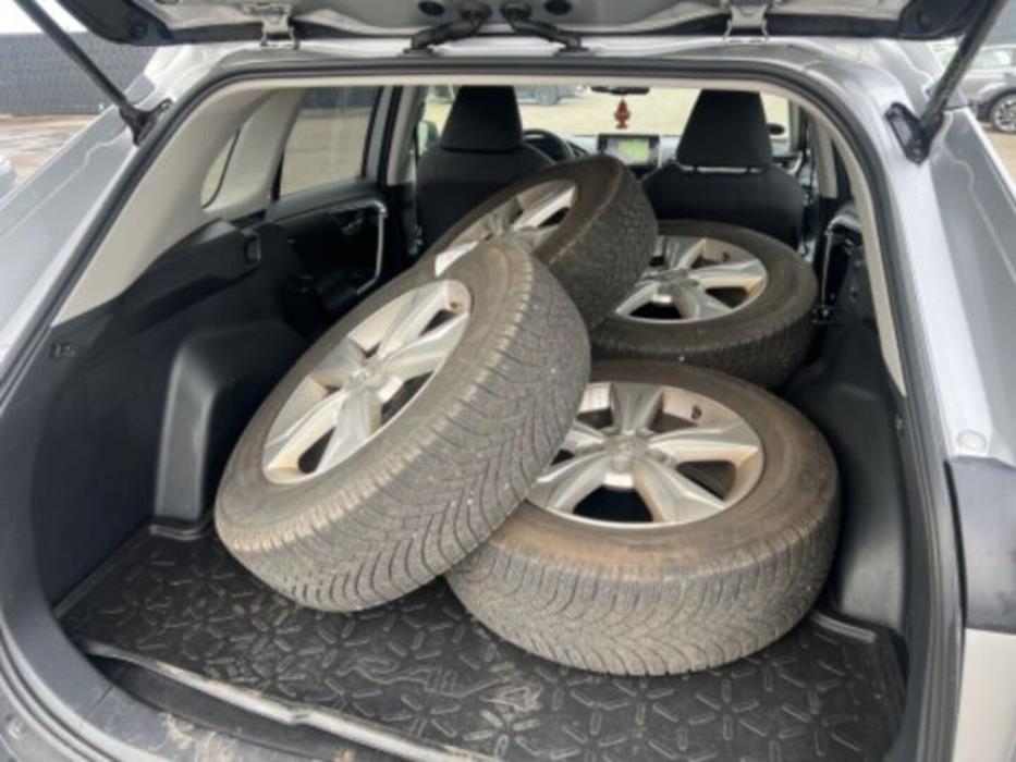 TOYOTA RAV4 2020