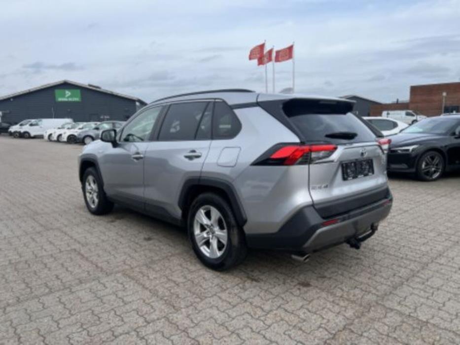 TOYOTA RAV4 2020