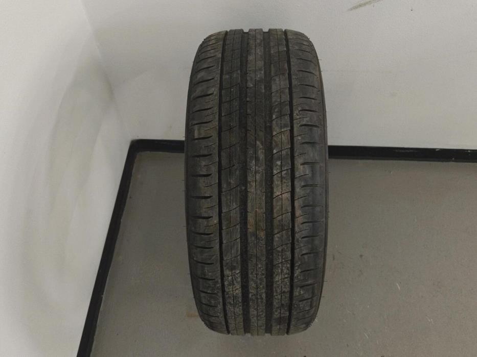 TOYOTA Corolla Cross 2025