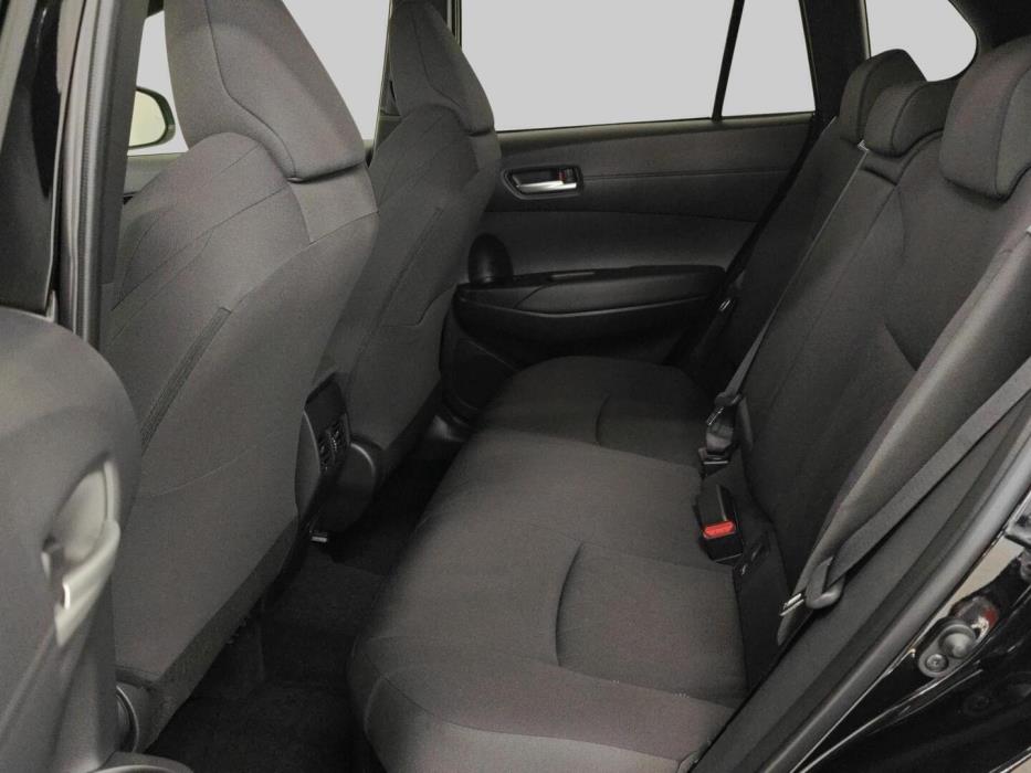 TOYOTA Corolla Cross 2025