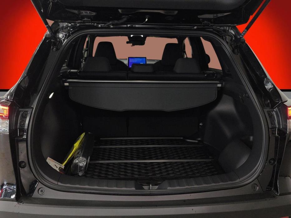 TOYOTA Corolla Cross 2025