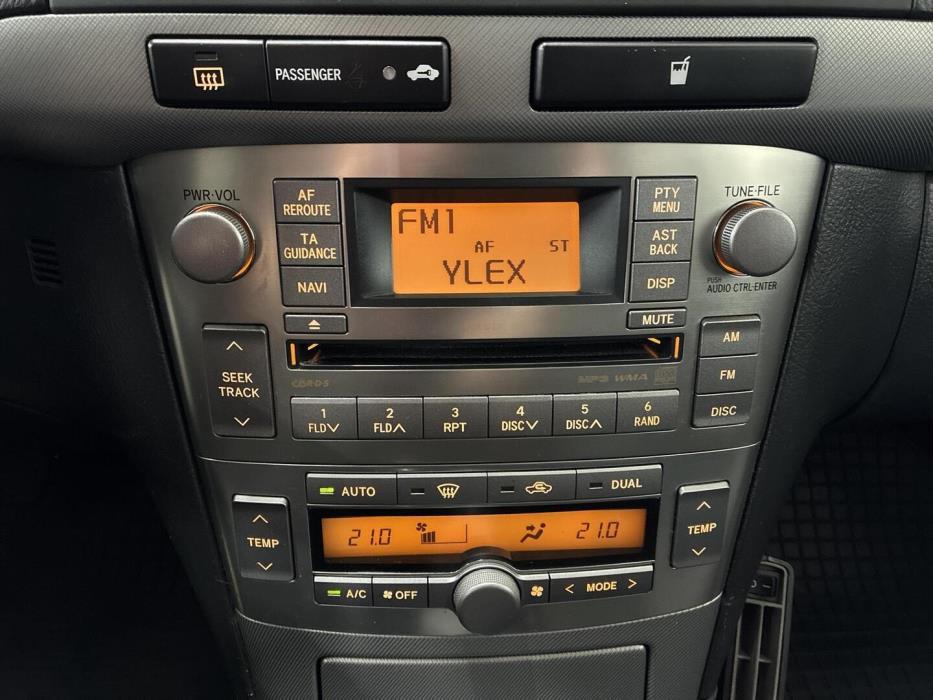 TOYOTA Avensis 2008