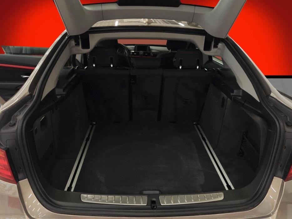 BMW 320 Gran Turismo 2015