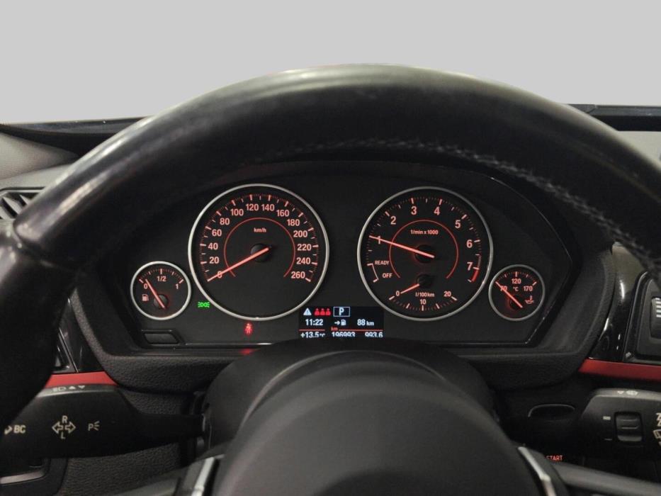BMW 320 Gran Turismo 2015