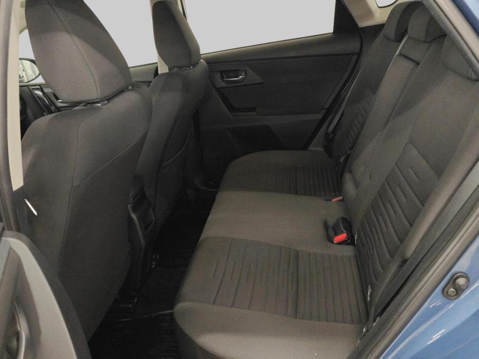 TOYOTA Auris 2016