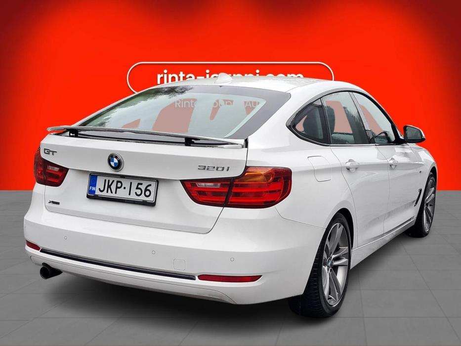 BMW 320 Gran Turismo 2014