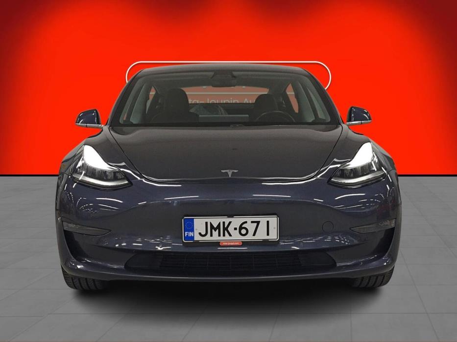 TESLA Model 3 2019