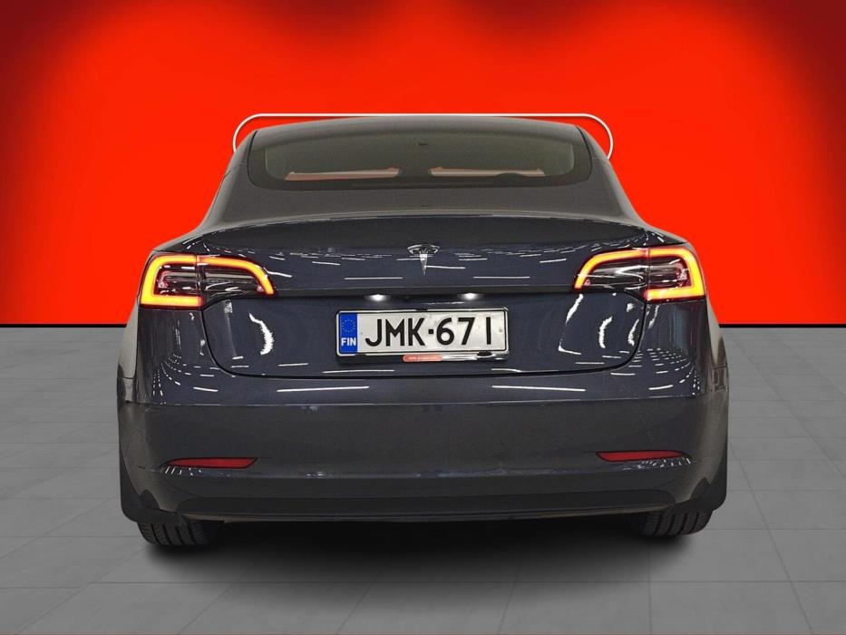 TESLA Model 3 2019