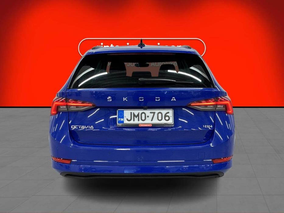 SKODA Octavia 2023