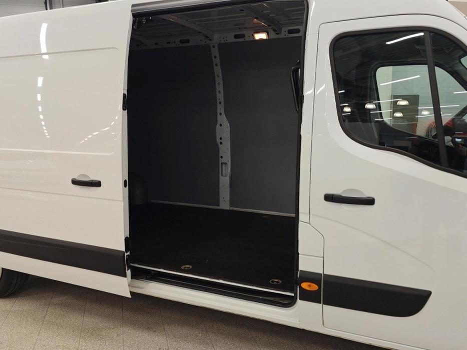 RENAULT Master 2023
