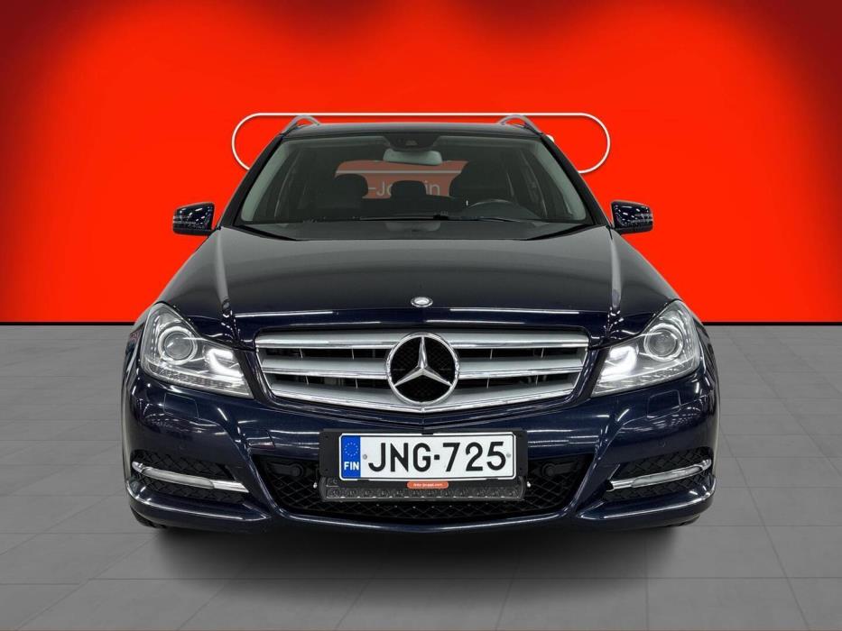 MERCEDES-BENZ C 2012