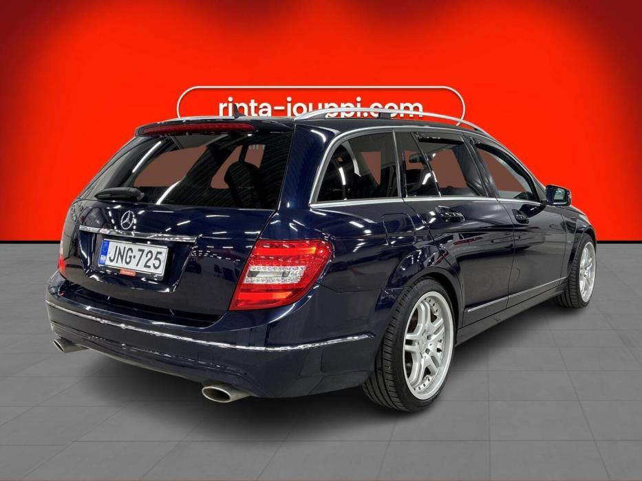 MERCEDES-BENZ C 2012
