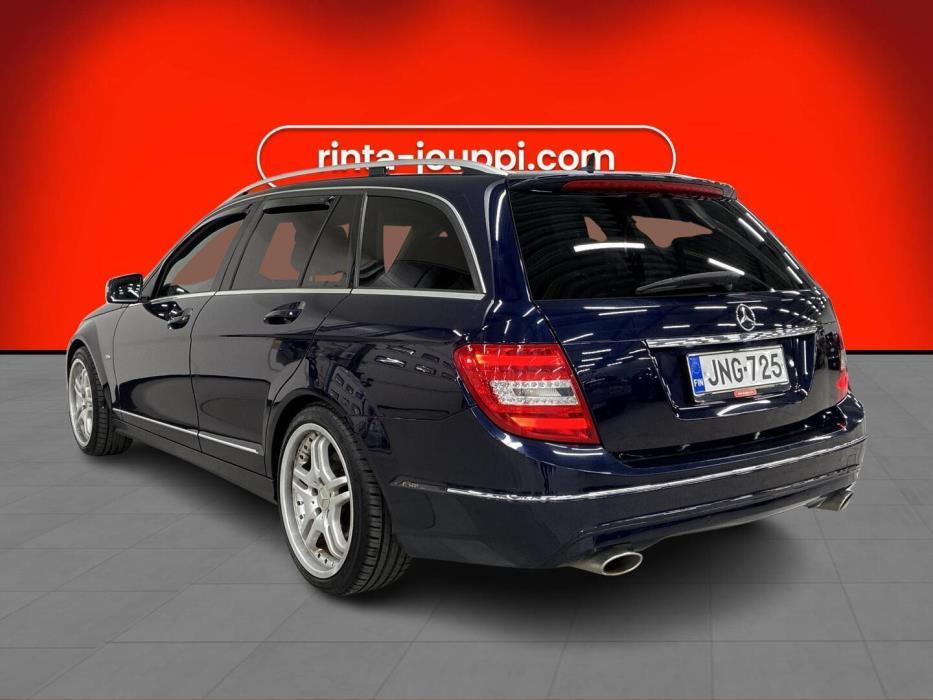 MERCEDES-BENZ C 2012